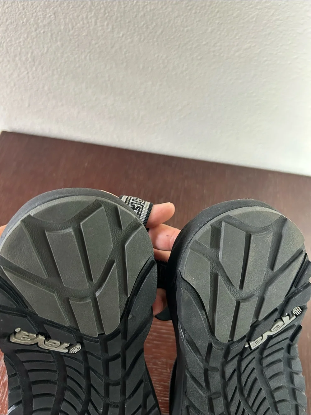 Teva Mens Water River 6782 Aztec Print Toe Loop Hiking Beach Summer Sandals 12